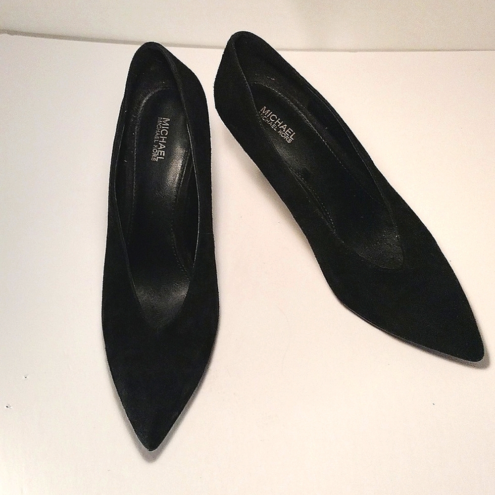 Michael Kors 9.5 M Black Suede Pointed Toe